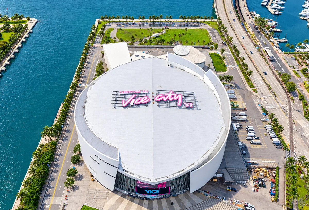 Vice City on the roof of Miami’s Kaseya Center. Campaign photograph via LLLLITL.